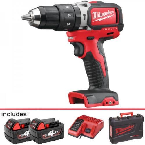 Milwaukee M18blpd-402c 18v Combi Drill